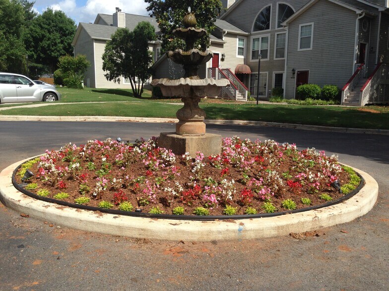 Fountain - 1057 Stones Throw Dr NW
