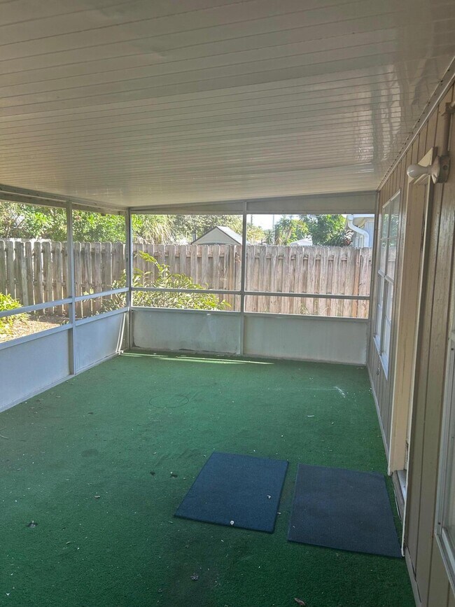 Building Photo - 2349 NE Rustic Way