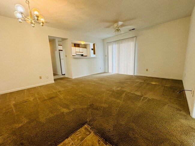 Building Photo - 400 Berryfield Ln