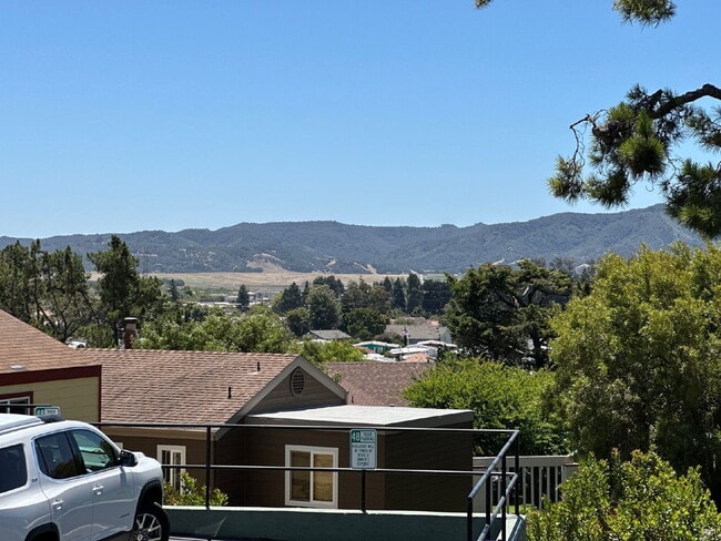 Building Photo - One Bedroom, Utilities Included, $2,100
