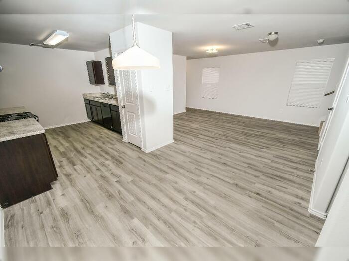 Building Photo - 2326 Applewhite Mdw