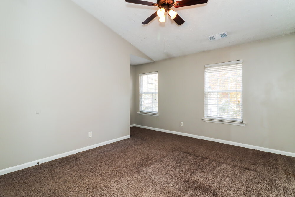 Building Photo - 235 Osmanthus Way