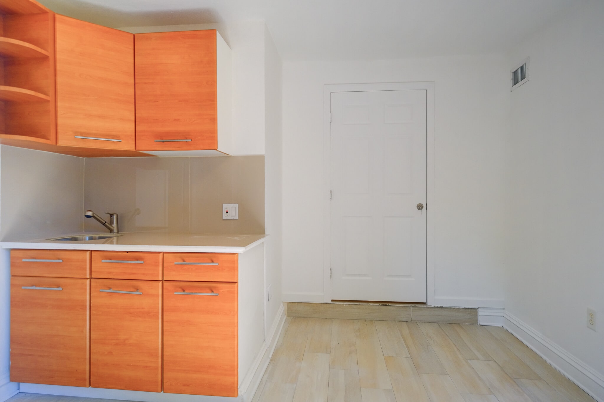 Kitchenette - 1558 NE 135th St