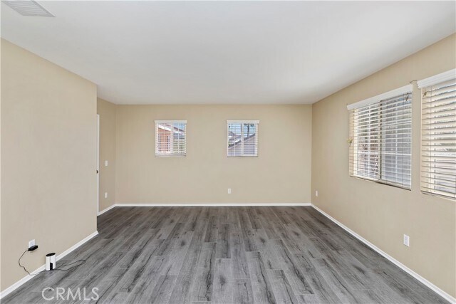 Building Photo - 42467 Thoroughbred Ln