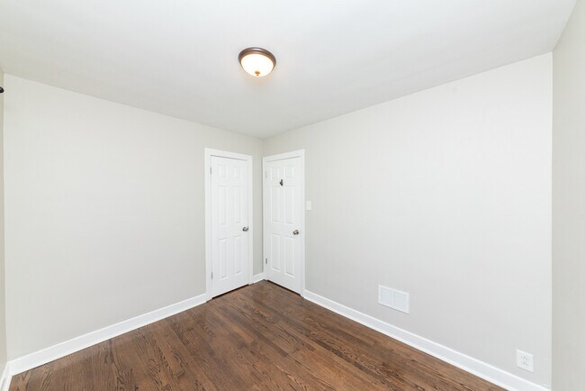 Building Photo - 2745 W Gregory St