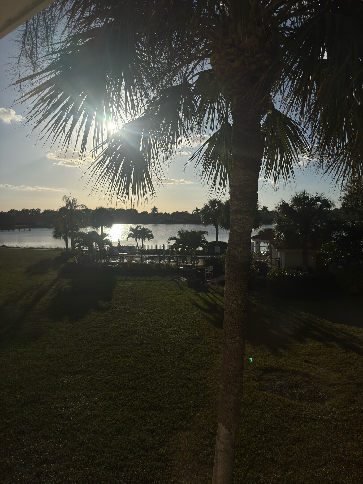 Building Photo - 529 Mardel Dr