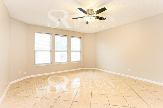 Building Photo - Luxury, Location, and Convenience, it is a...