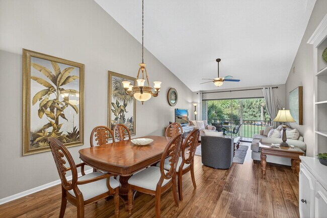 Building Photo - 202 Pinecrest Cir