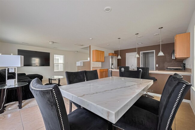 Building Photo - 19229 Gunther Springs Ct