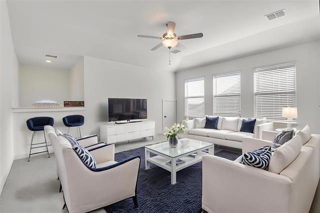 Building Photo - 4016 Daisy Holw Lp