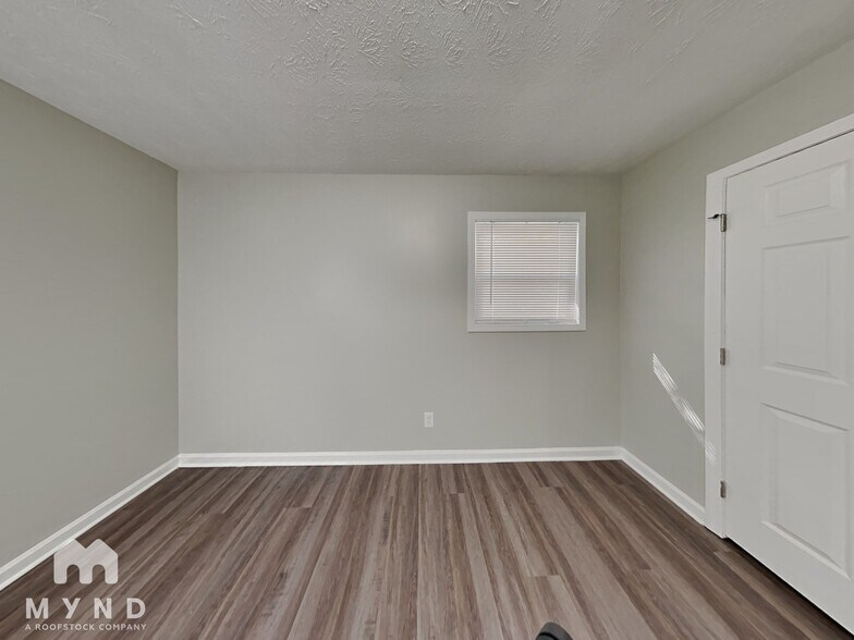 Building Photo - 104 Wilburn Dr