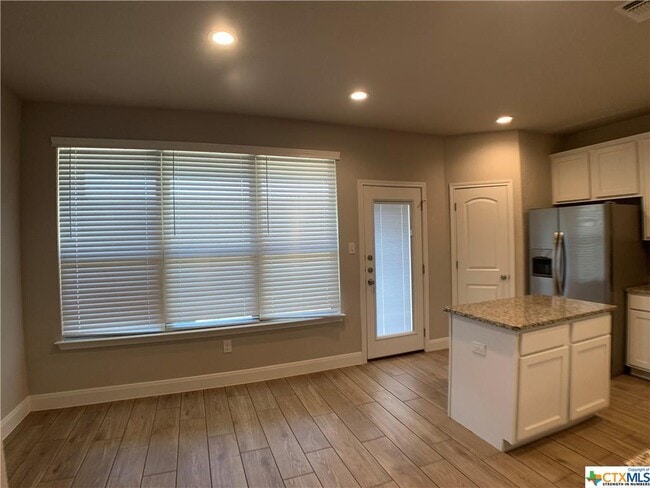 Building Photo - 2010 Rueben Rd