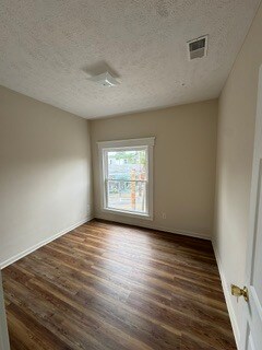 Building Photo - 1567 Bardstown Rd