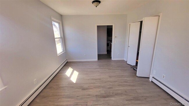 Building Photo - 531 W Haight Ave