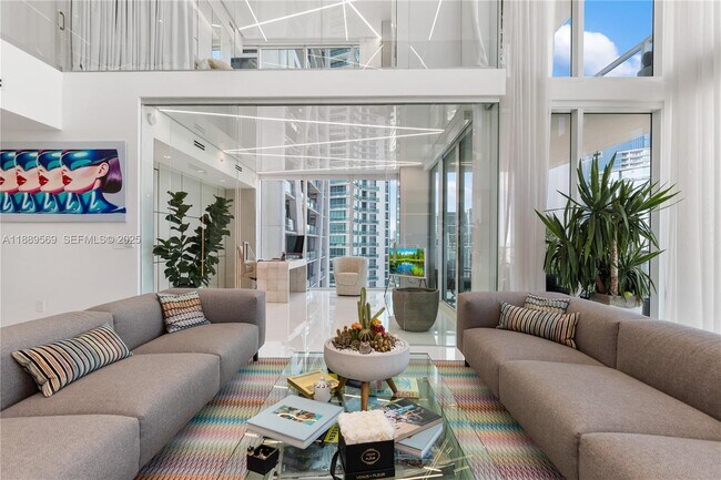 Building Photo - 1040 Biscayne Blvd