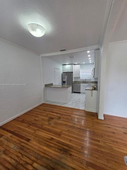 Building Photo - 1611 Coral Gate Dr