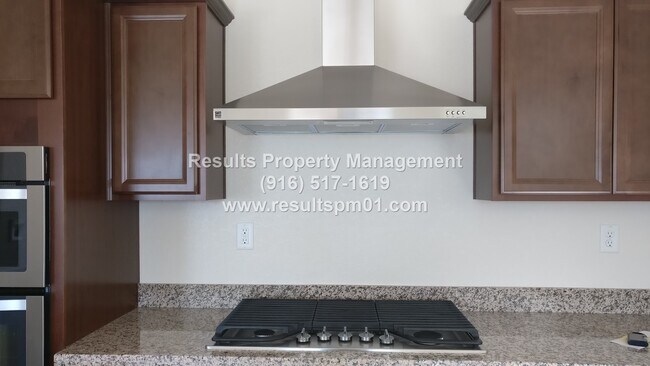 Building Photo - Lovely and Spacious 4 Bedroom Rocklin Home