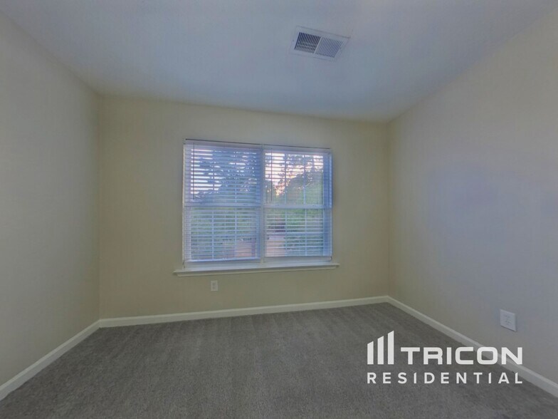 Building Photo - 116 Timber Chase Ln