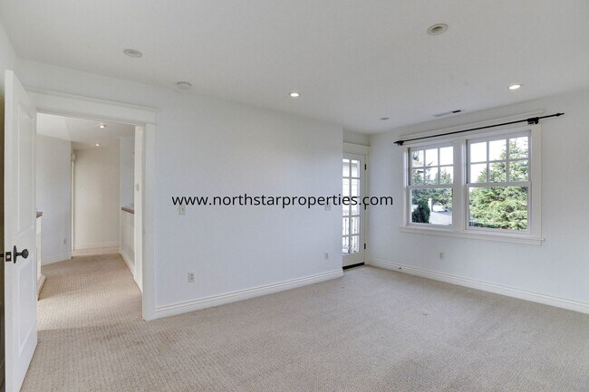 Building Photo - 17151 Wall St
