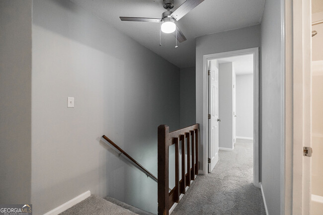 Building Photo - 115 Shadow Moss Dr