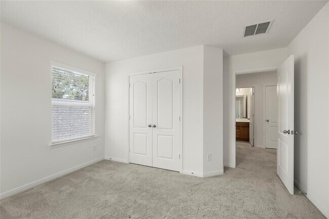 Building Photo - 10622 Hidden Arrow Ct