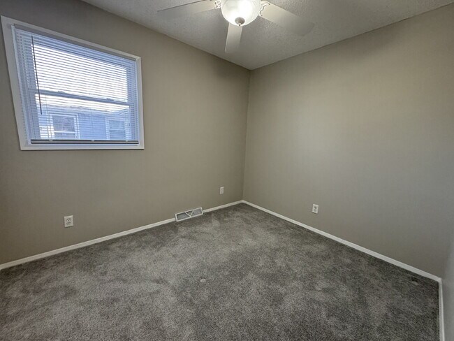 Building Photo - Home Sweet Home — 3 Bedroom with 2-Car Garage