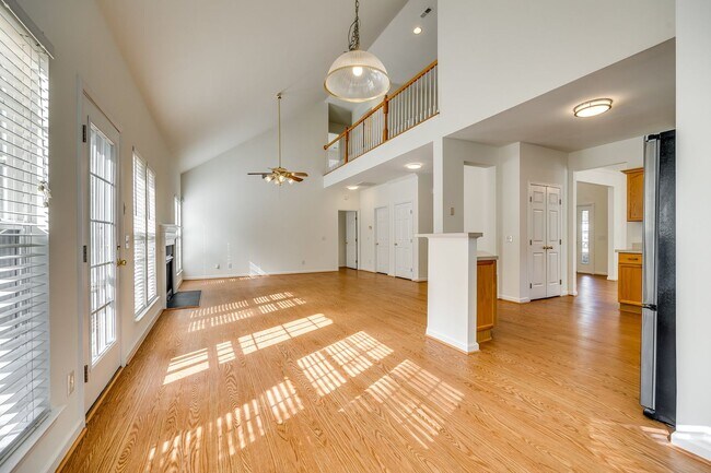 Building Photo - Beautiful 3 bedroom 2.5 bath home in Williams Glenn Community in Charlotte with Primary on the main.