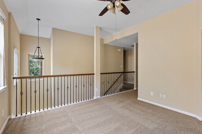 Building Photo - 7 Cheswood Manor Court