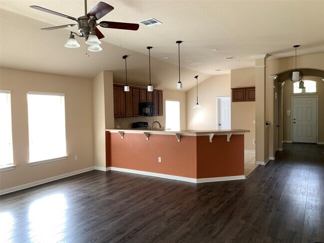 Building Photo - 1480 Stone Rim Loop