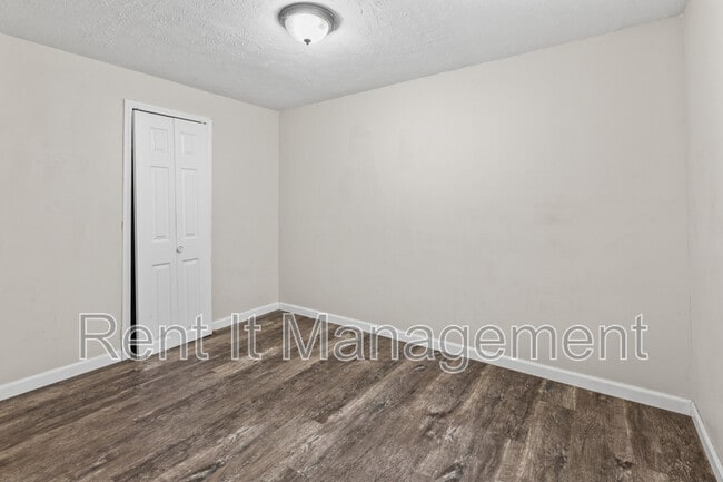 Building Photo - 3314 Franklin St