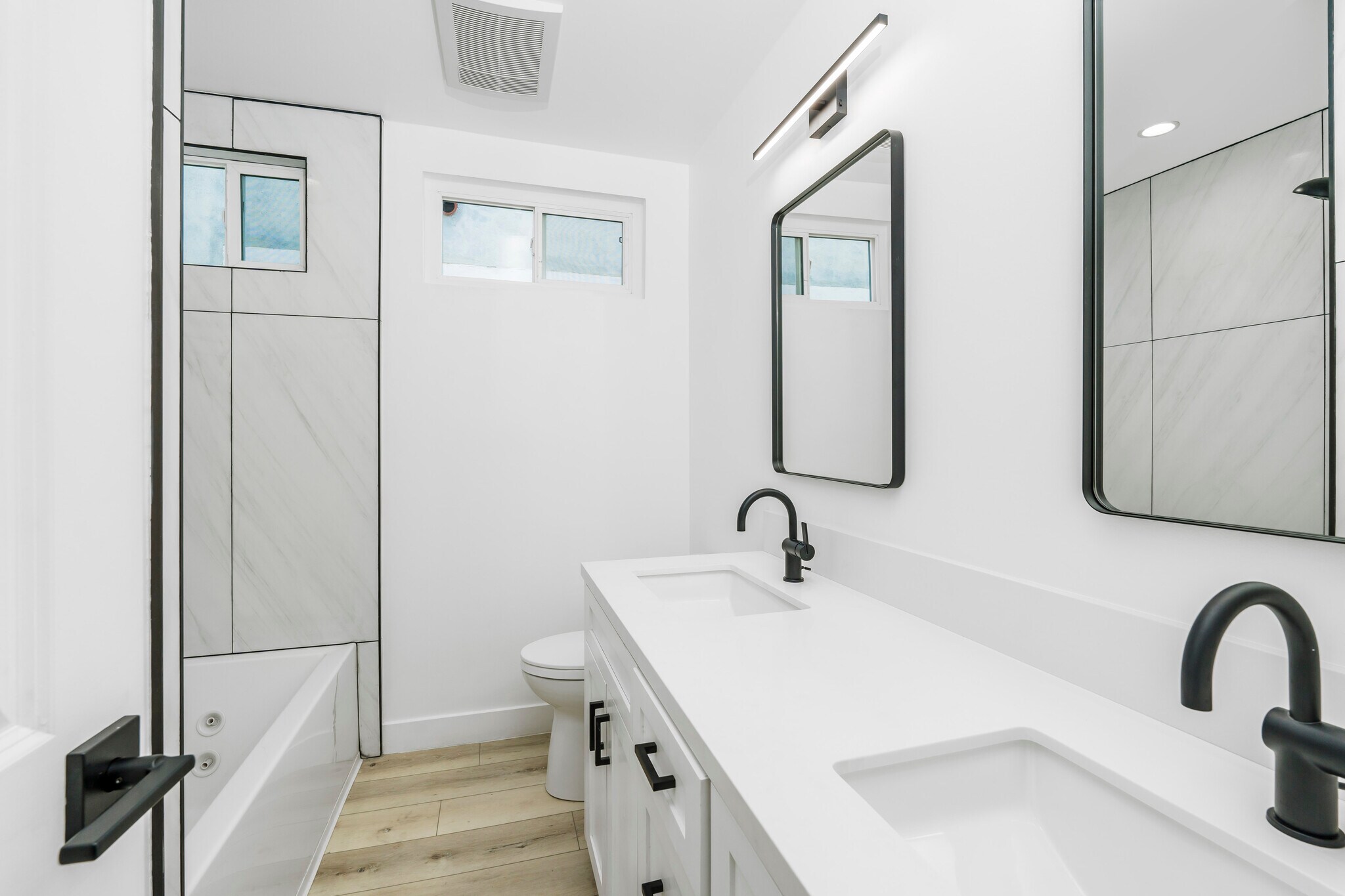 Building Photo - 133 34th St