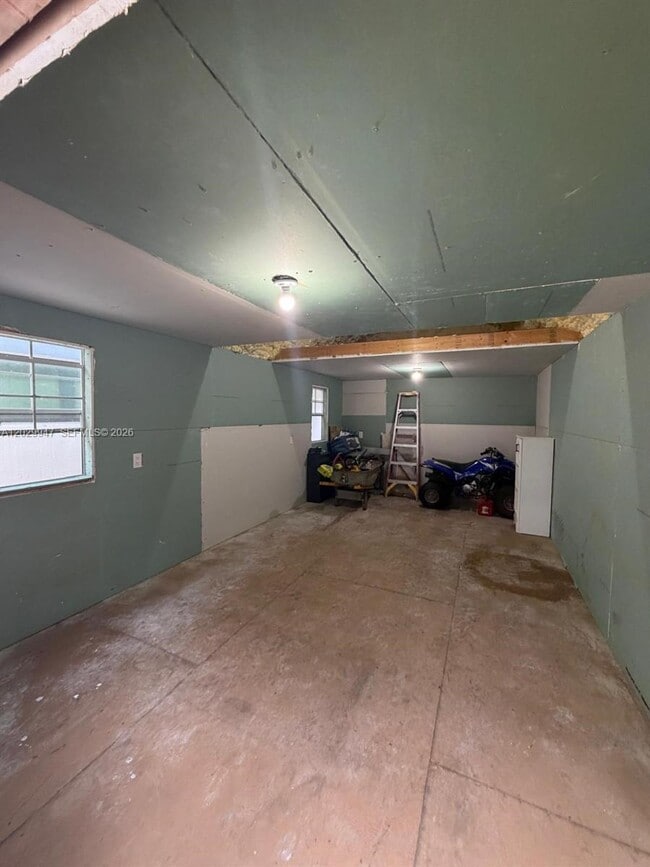 Building Photo - 5350 NW 174th Dr