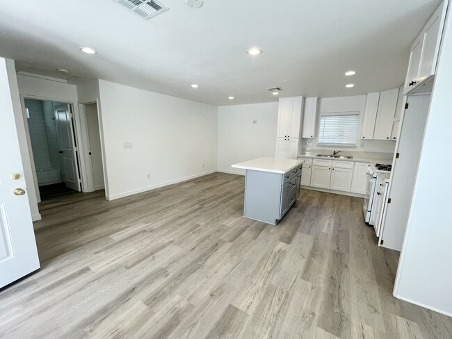 Kitchen, living area - 12959 9th St