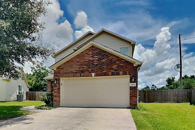 Primary Photo - 6602 Albion Cresent Dr