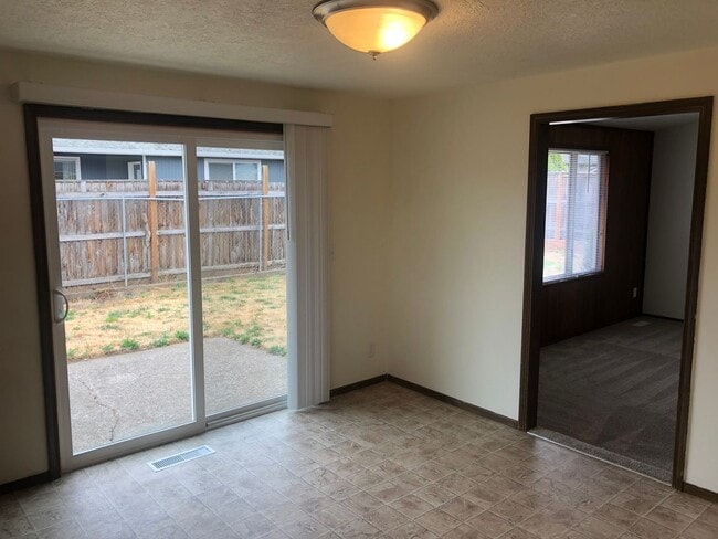 Building Photo - Three Bedroom with RV Pad in North Salem