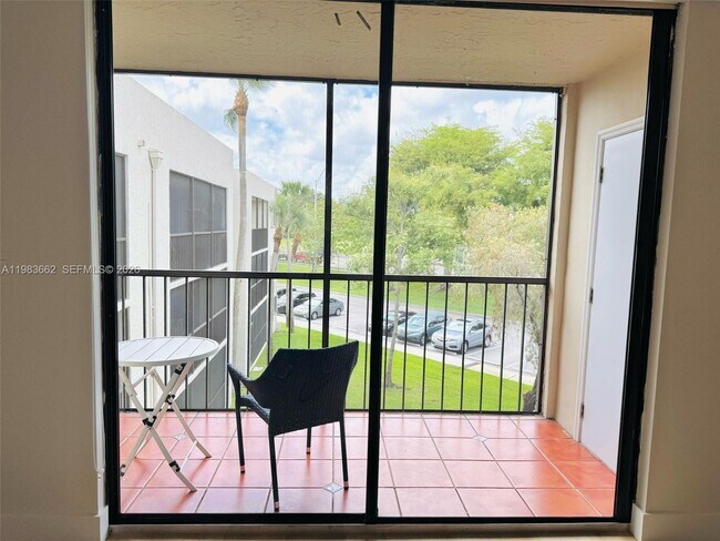 Building Photo - 8075 SW 107th Ave