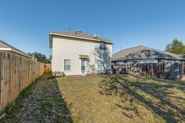 Building Photo - 7231 Winter Song Dr