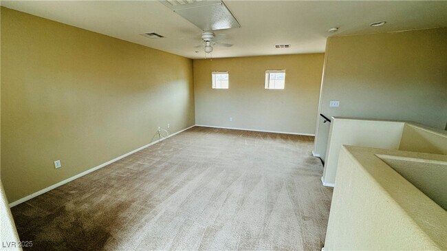 Building Photo - 1525 Spiced Wine Ave