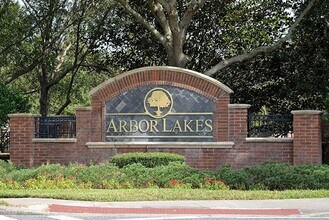 Building Photo - Sanford Condo