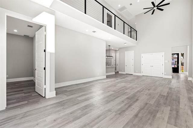 Building Photo - 9020 Creek Run Rd