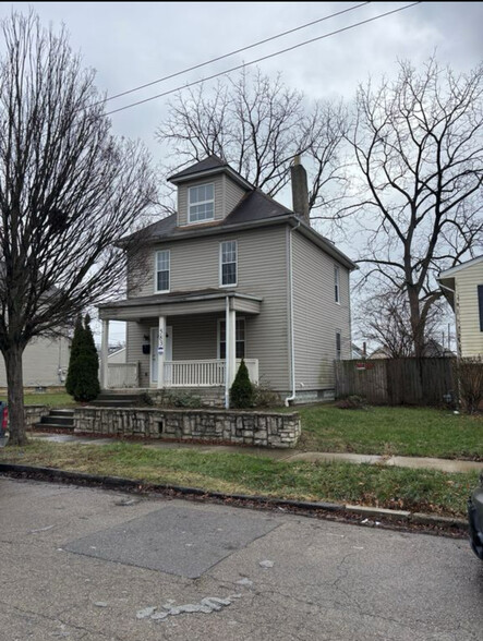 Building Photo - 583 East Mithoff Street