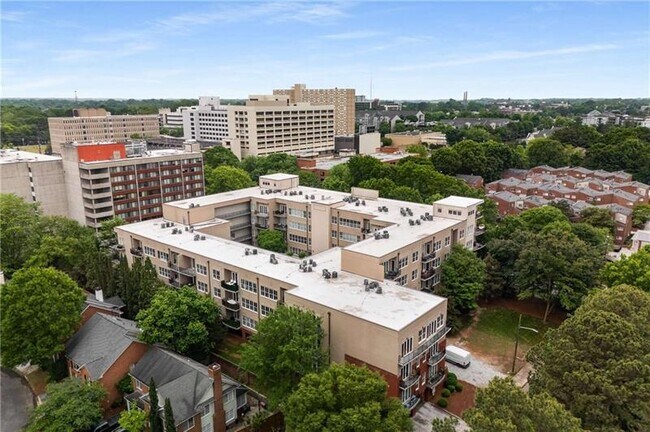 Building Photo - 384 Ralph McGill Blvd NE