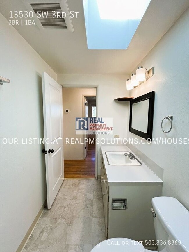 Building Photo - 13530 SW 3rd St