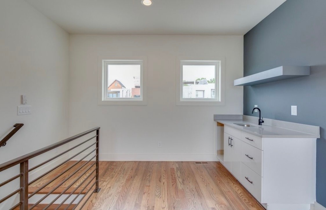 Building Photo - 3325 Felicia St