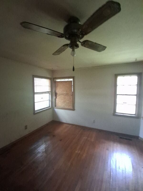 Building Photo - 1405 Brinoy Dr