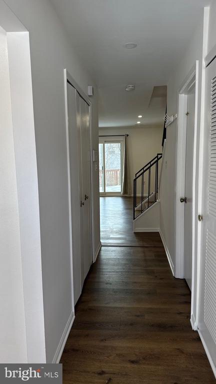 Building Photo - 3837 Lansdale Ct