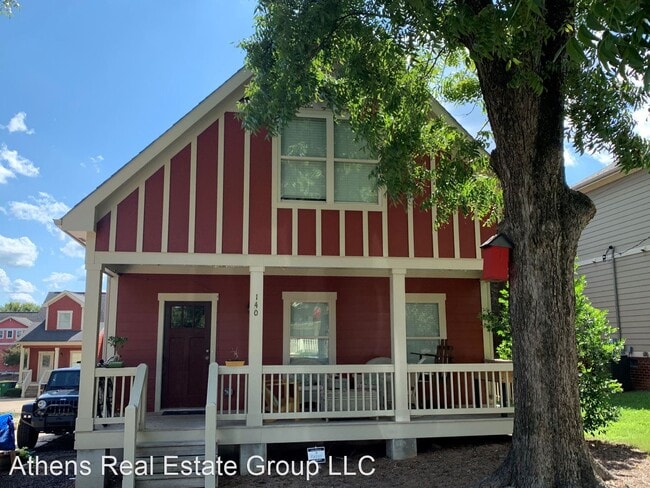 Primary Photo - 5 br, 4 bath House - 140 Jonas Ave