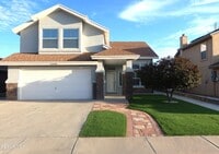 Building Photo - 12520 Twin Leaf Dr