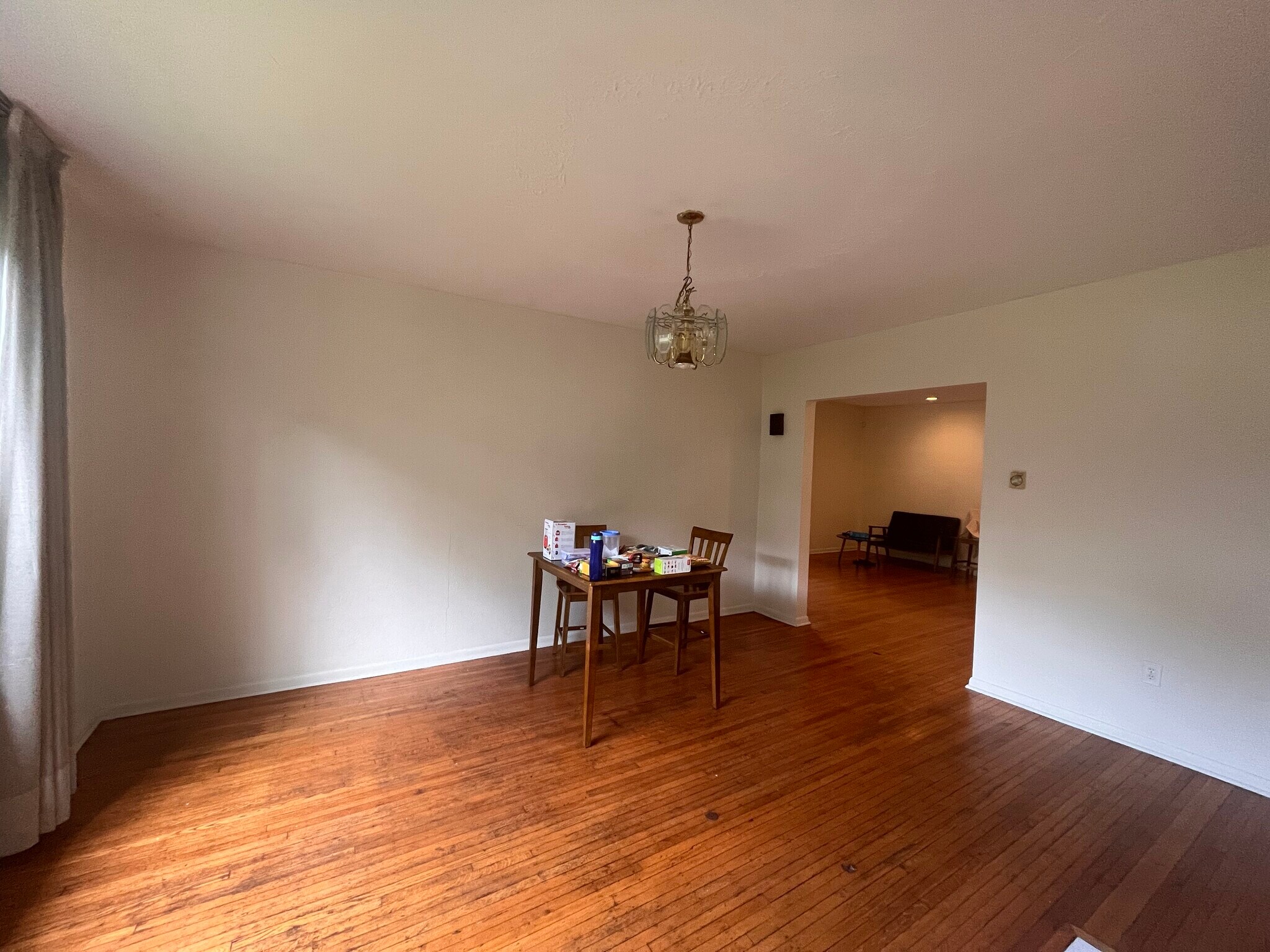 Building Photo - 5604 Pocusset St