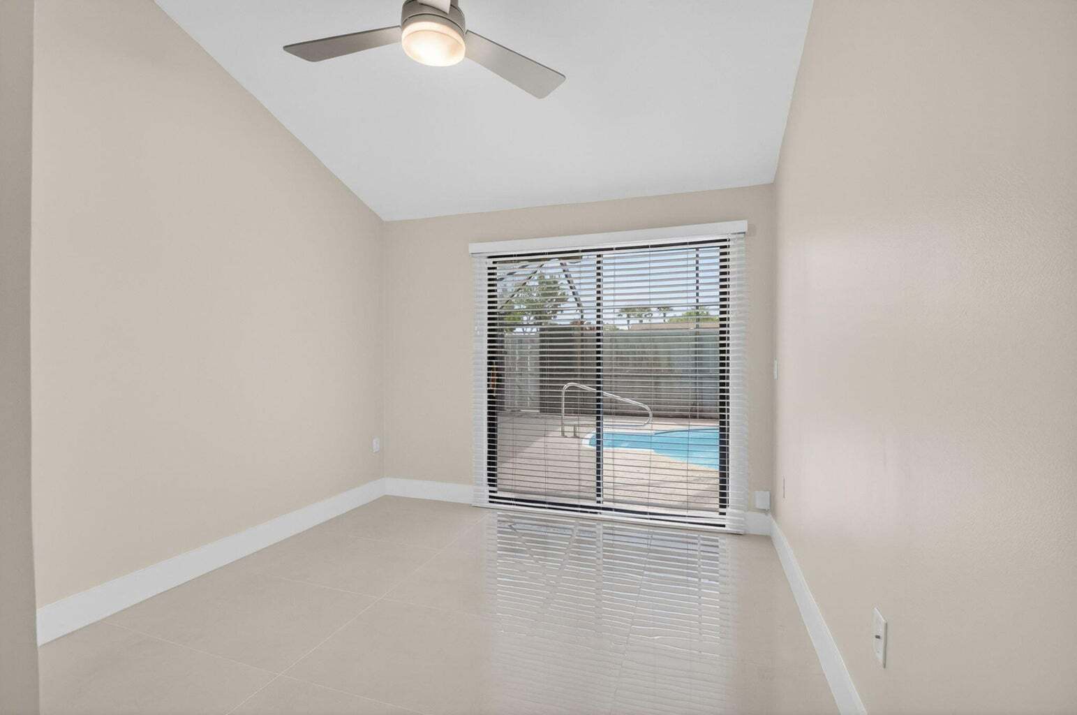Building Photo - 9939 Boca Gardens Trl
